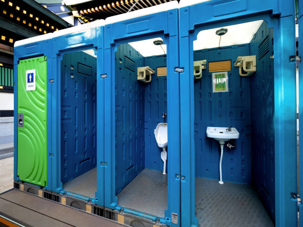 Best Emergency porta potty rental  in Catahou, LA